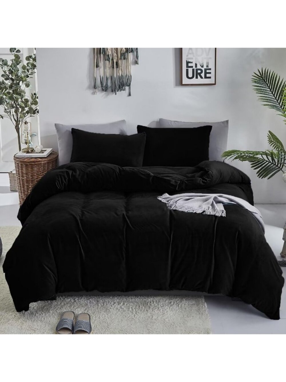 Cozy Black Velvet Full Comforter Set - 3-Piece Soft Flannel Bedding for Winter